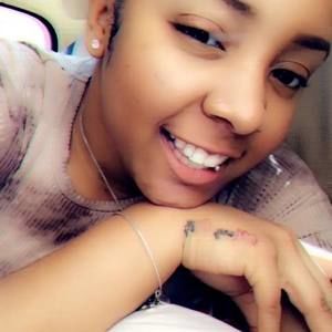 Meet your Posher, Jocelyn